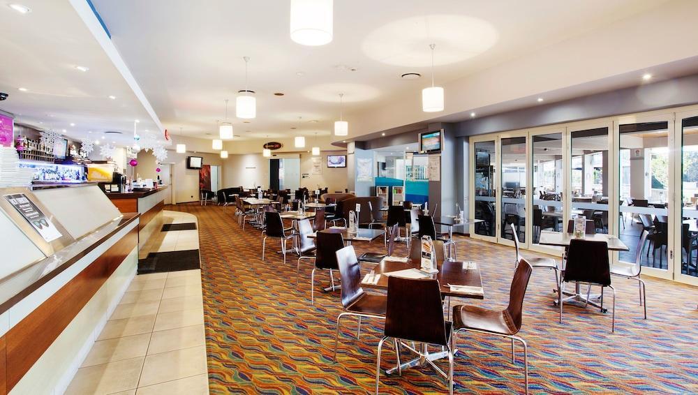 Nightcap At Waterfront Hotel Maroochydore Dış mekan fotoğraf
