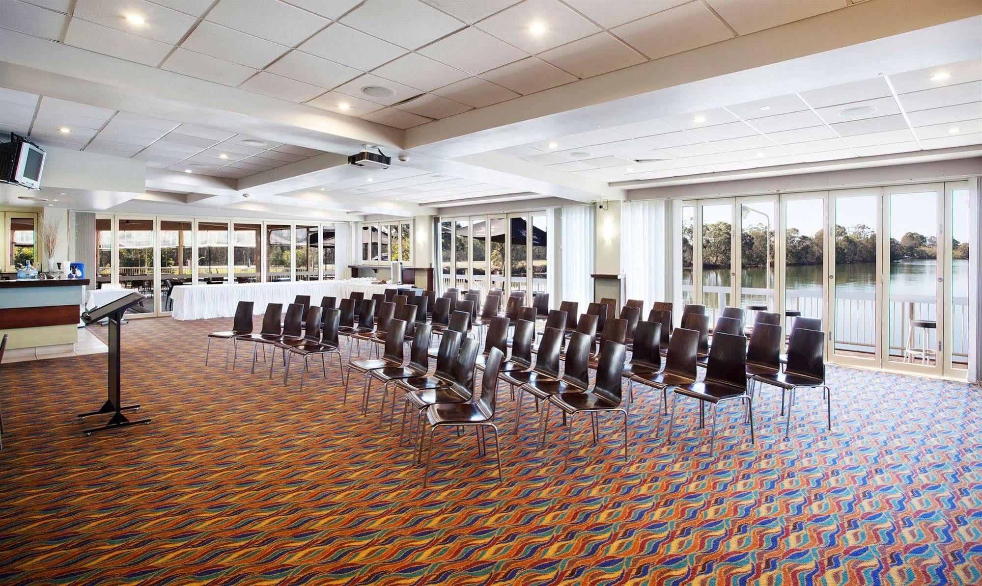 Nightcap At Waterfront Hotel Maroochydore Dış mekan fotoğraf